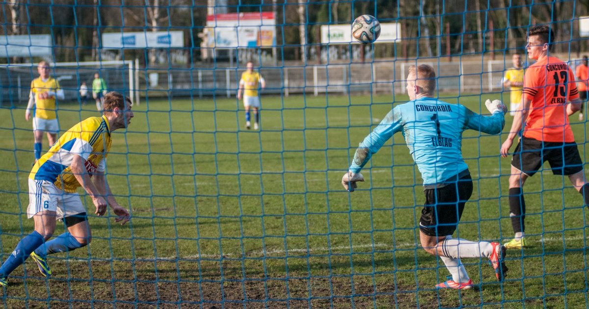 Piłkarskie derby Elbląga w PP. Olimpia zagra z Concordią