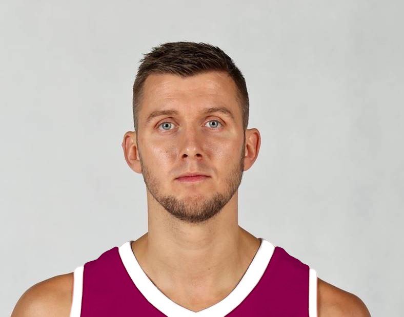Koszykarz z Elbląga ambasadorem Energa Basket Cup