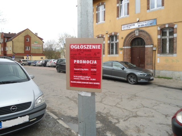 Zawiesił ogłoszenia o sprzedaży proszku do prania... Zareagowali strażnicy miejscy