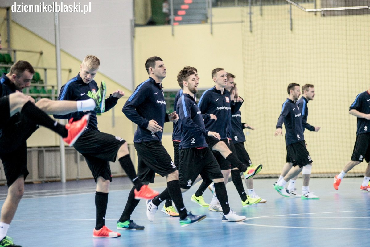 Święto futsalu w Elblągu. Piłkarze liczą na wsparcie kibiców [film, zdjęcia]