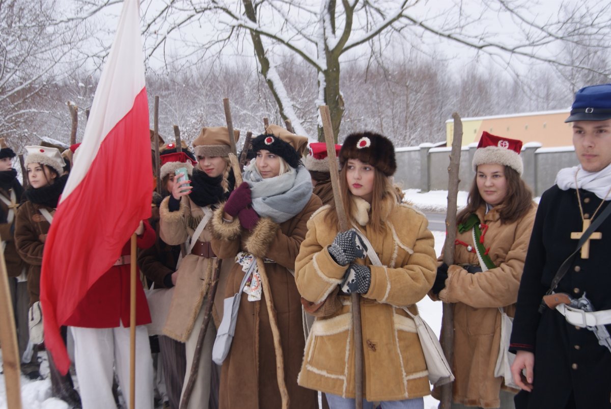 Tak elbląscy uczniowie uczcili rocznicę wybuchu powstania [zdjęcia]