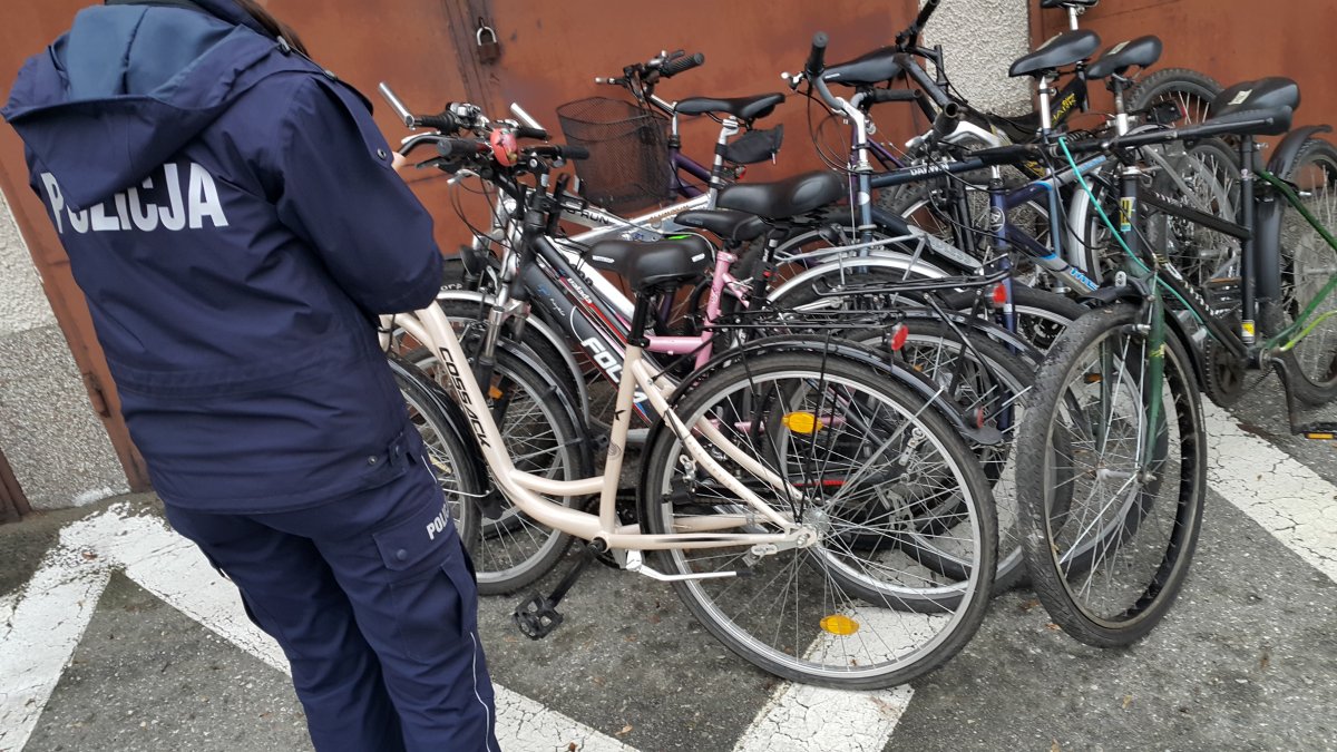 Łowcy rowerów zatrzymani. Kradli je z klatek schodowych i podwórek