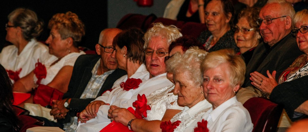 Elbląskim seniorom stuknęła osiemnastka