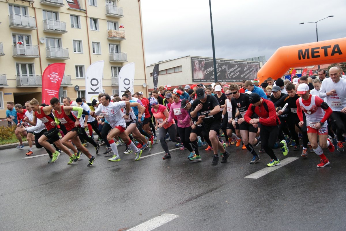 Zapisz się do Biegu Niepodległości. 11 listopada centrum miasta dla biegaczy