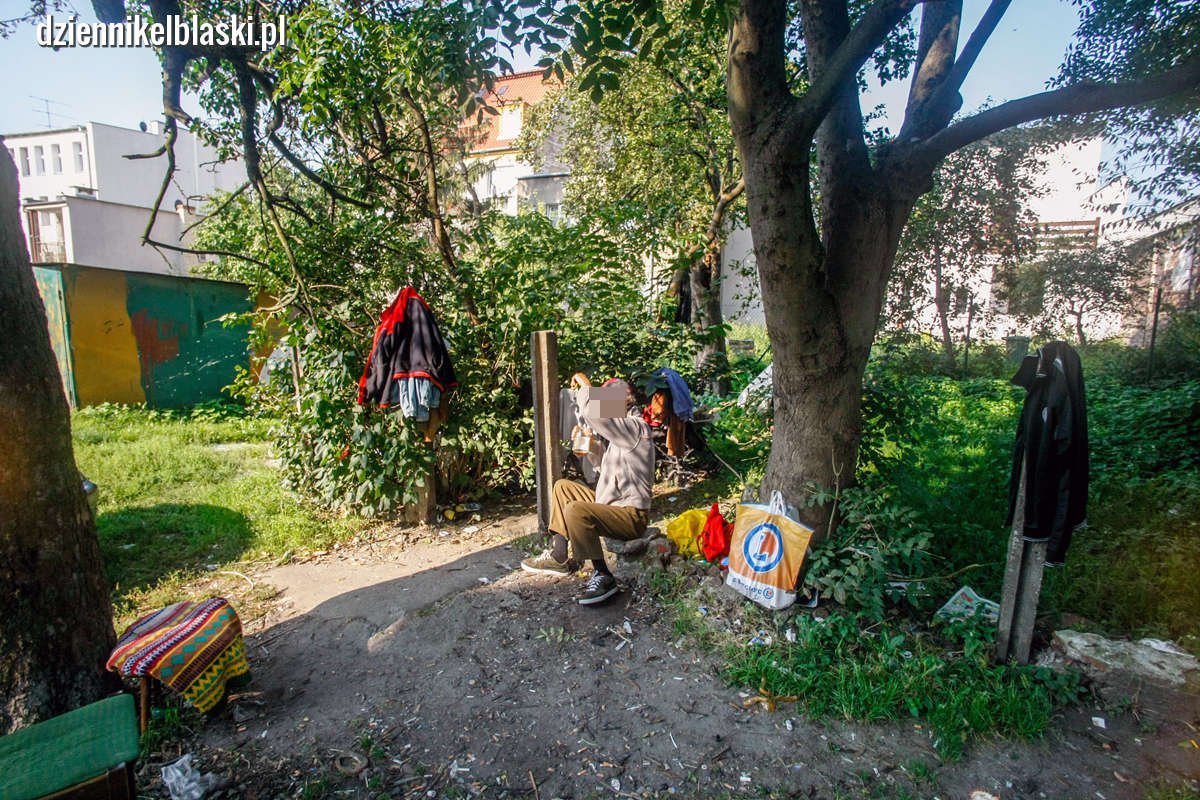 Podwórkowy lokator obiecał, że wyprowadzi się z początkiem października