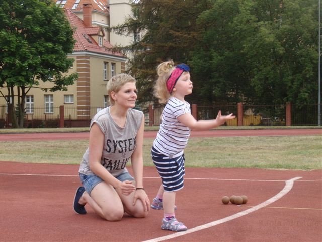 Rodzinny festyn lekkoatletyczny i miejski test Coopera