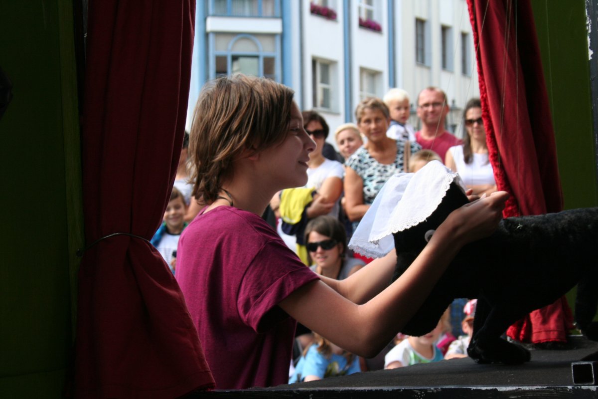 Czerwony kapturek, wilk i teatr, teraz czas na Billa Bombadilla