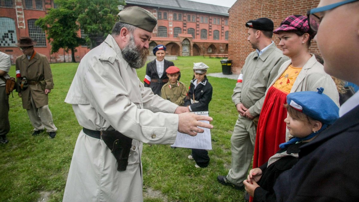 Na Barykadzie opowiedzą o losach okupowanej Warszawy