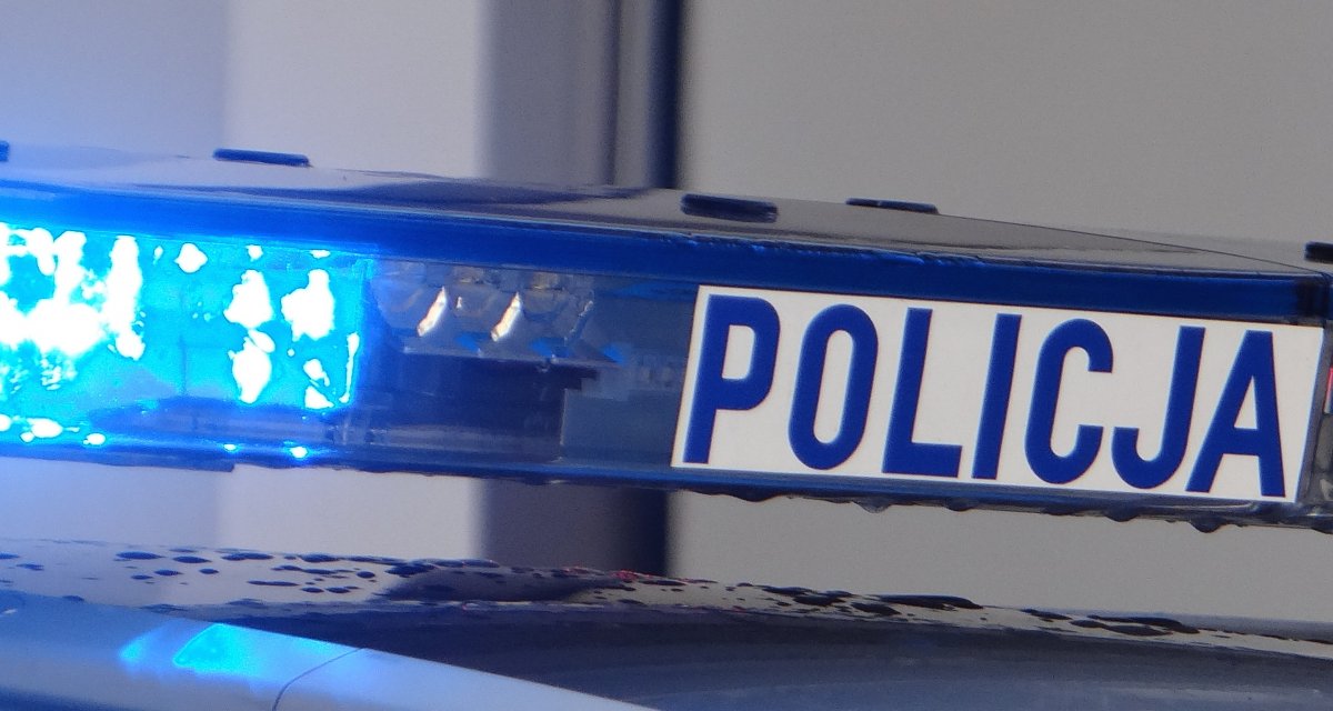 Jechał wzdłuż Kanału Elbląskiego. Nie zauważył, że kończy się droga
