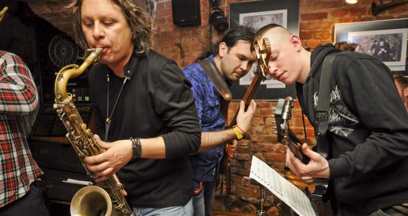 Jazz wraca do Krypty