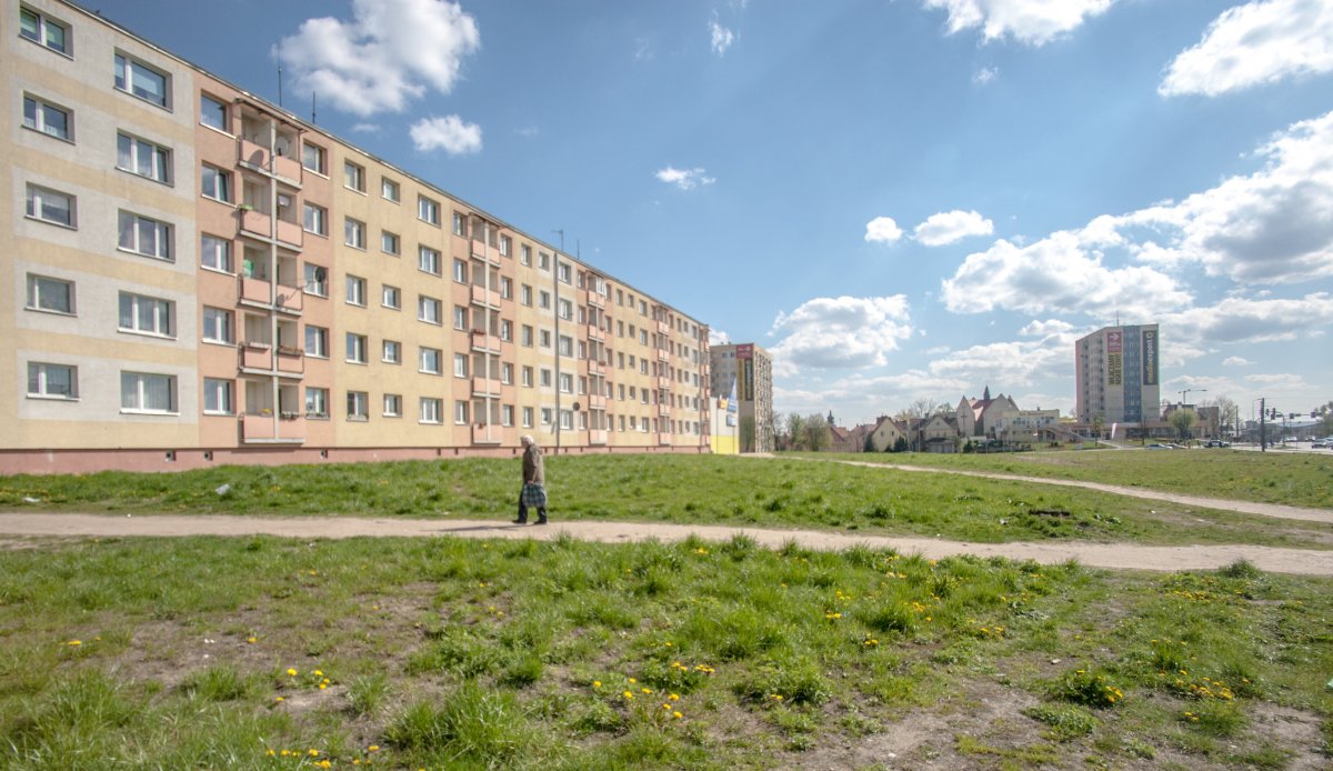 Miała być handlowa galeria, a będzie blok