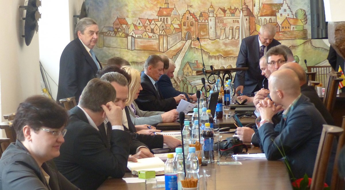 Obradowali pasłęccy radni. Gościem sesji marszałek województwa