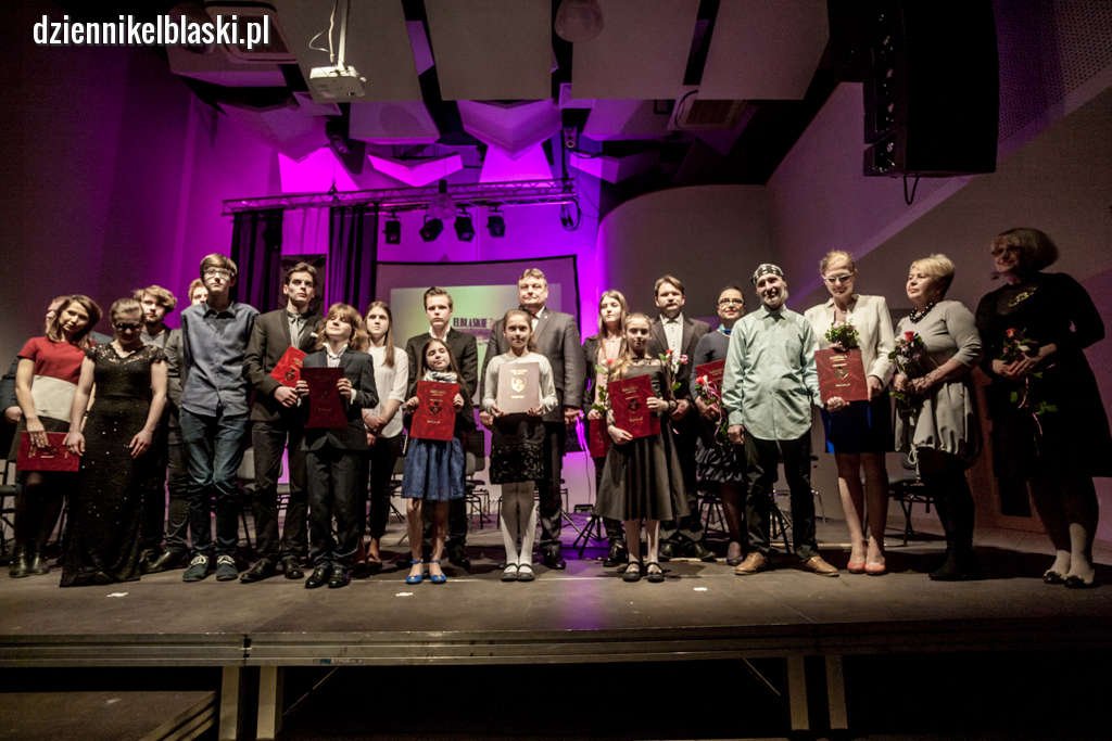 Nagrody i stypendia kulturalne rozdane. 