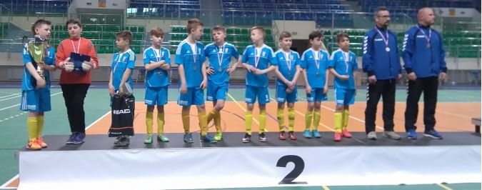 Młodzi piłkarze Olimpii z tytułem wicemistrza województwa