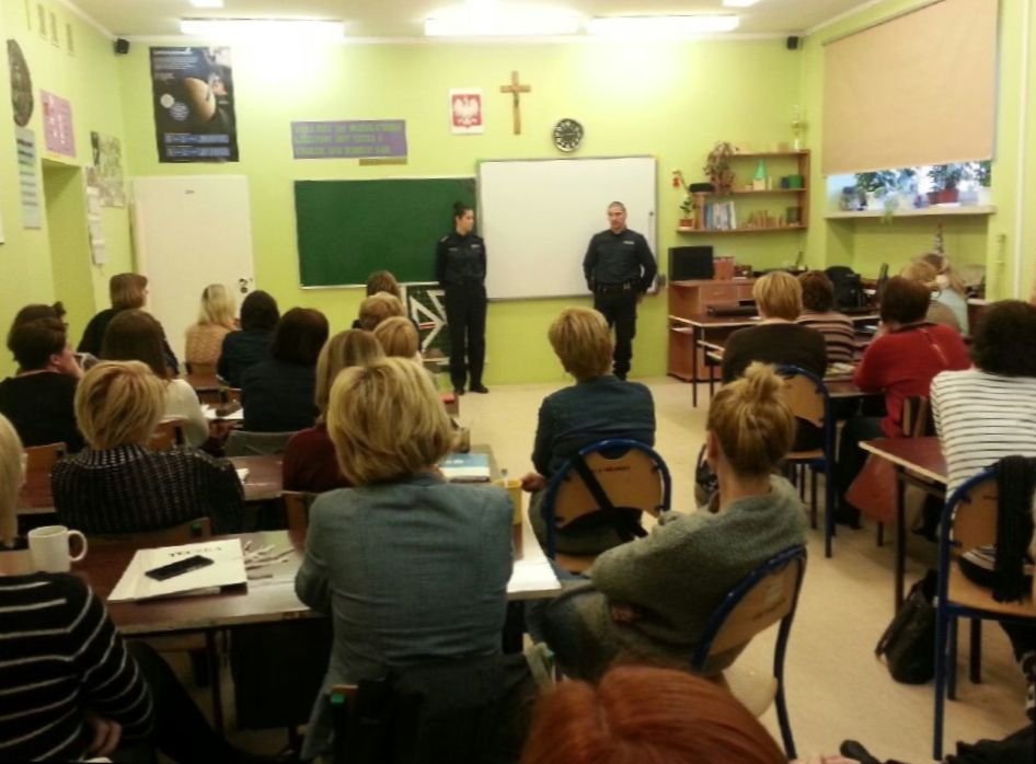  Jak się zachować w przypadku zagrożenia terrorystycznego?
