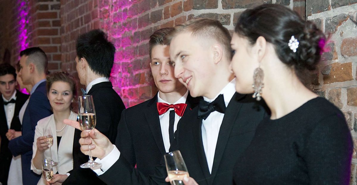 Studniówka szkoły muzycznej w Elblągu. 