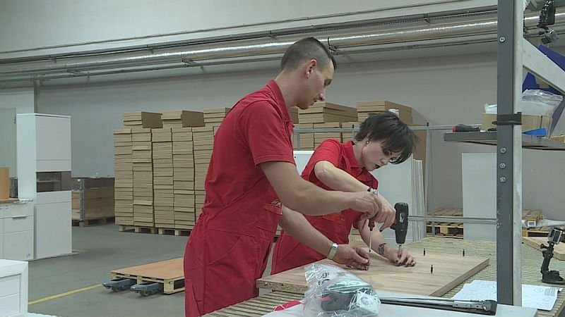 Kryptonim Szef w Meblach Wójcik. Z zarządu firmy do taśmy produkcyjnej