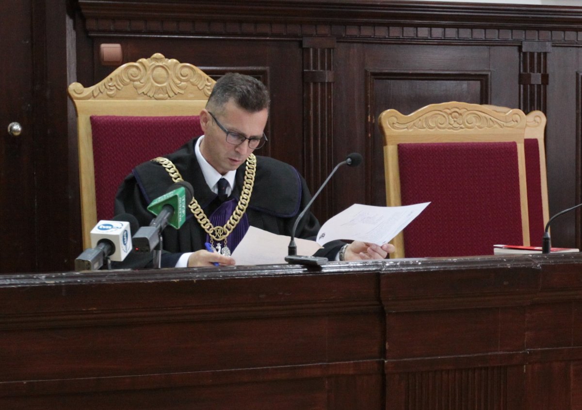 Oskarżony o handel dopalaczami nie przyznaje się do winy
