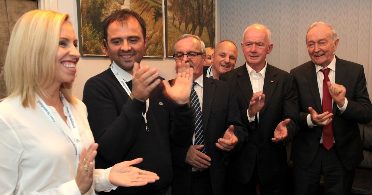 Sondażowe wyniki. Tak cieszyli się elbląscy politycy PiS. W PO liczyli na lepszy wynik 