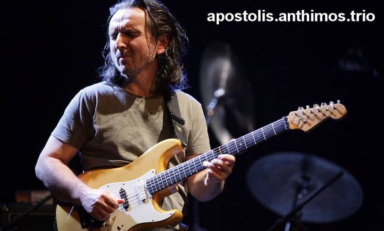 Jazz, rock, blues. Apostolis Anthimos zagra w Pasłęku ze swoim trio