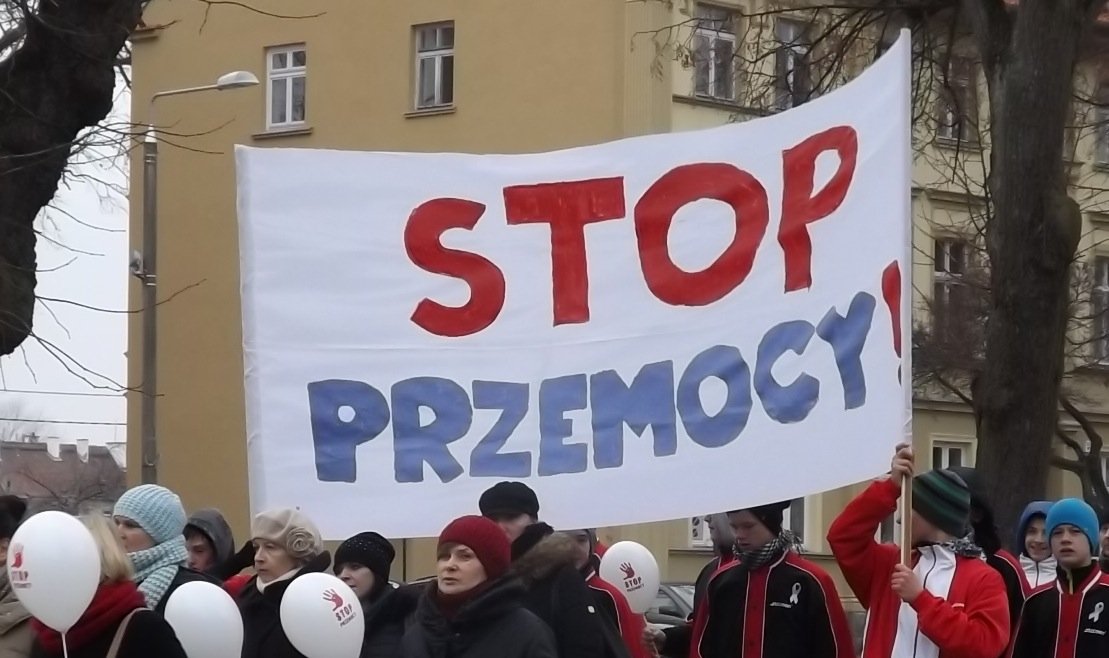 Przejdą wokół rynku w Młynarach w proteście przeciwko przemocy