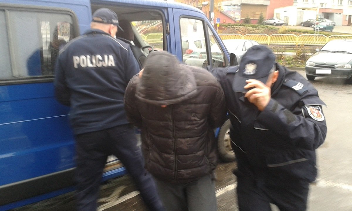 O mało nie zabił kobiety... Gąsior był poczytalny w chwili napadu na zakład bukmacherski