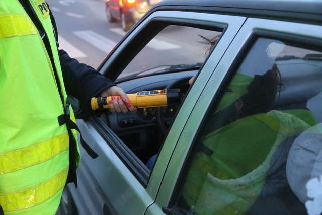 Miał 2 promile wsiadając za kółko. 47-latek spowodował kolizję