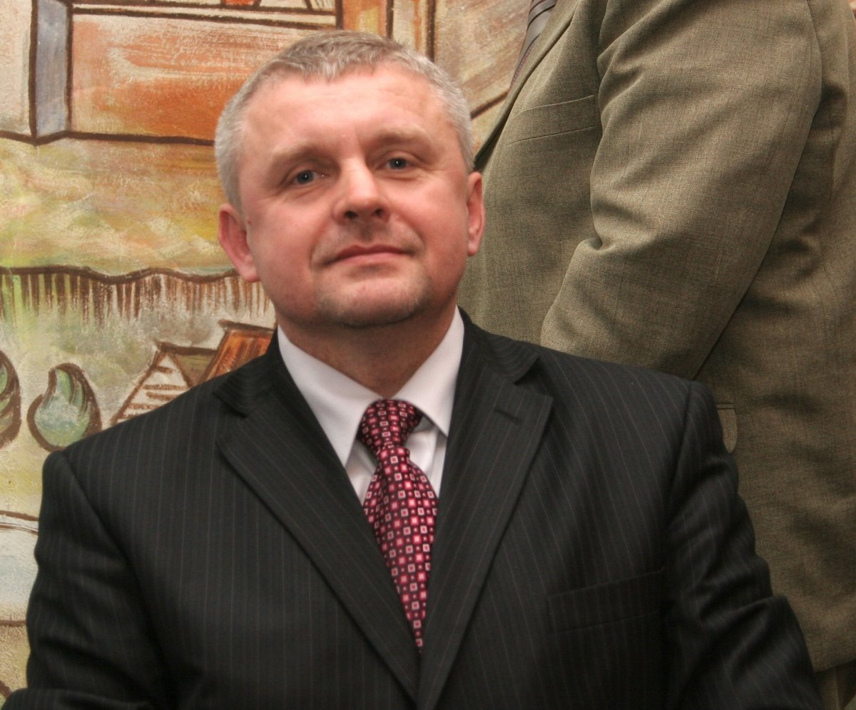 Wiesław Śniecikowski wygrywa w pierwszej turze