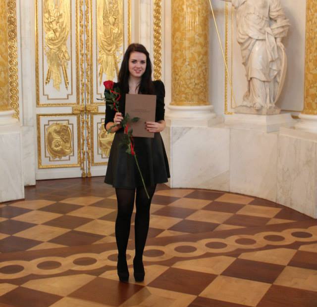 Adrianna wybrała się po stypendium do Warszawy
