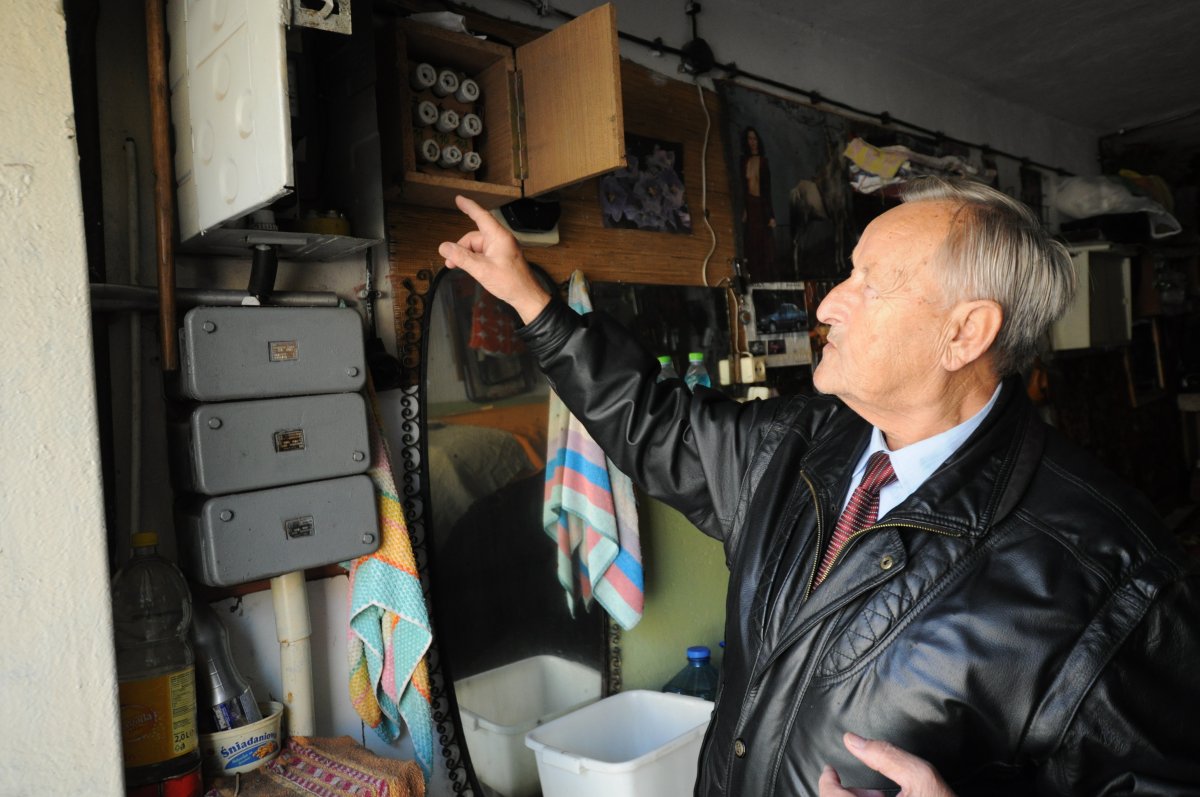 Dzwonił i pisał do Energi, w końcu sam musiał wynająć elektryka