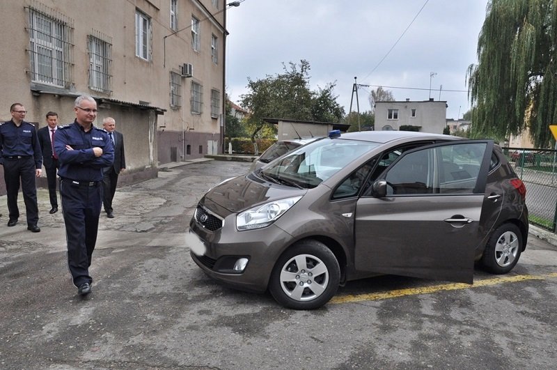 Pasłęcka policja ma nową kię. Za 54 tysiące