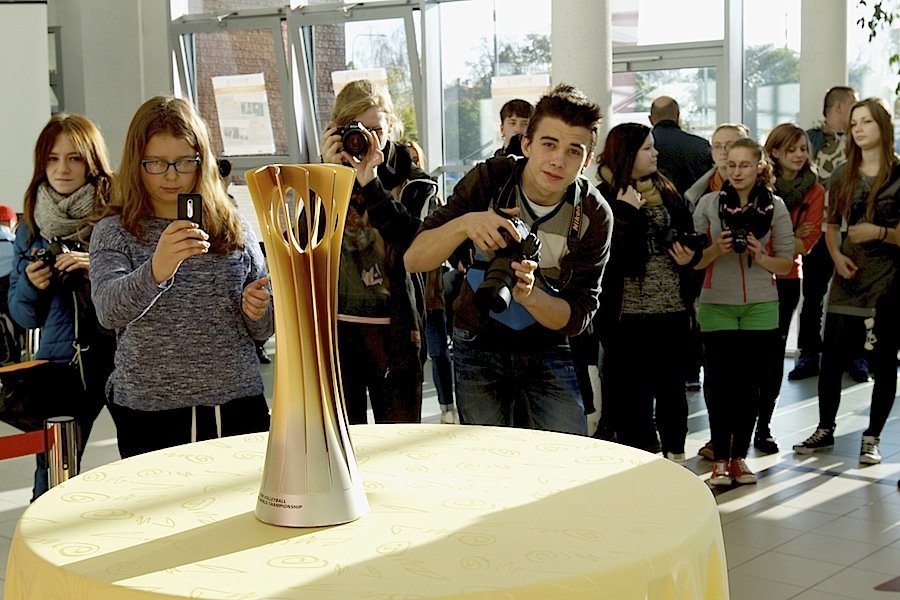 Godzina z cennym trofeum. Puchar mistrzów świata w Elblągu