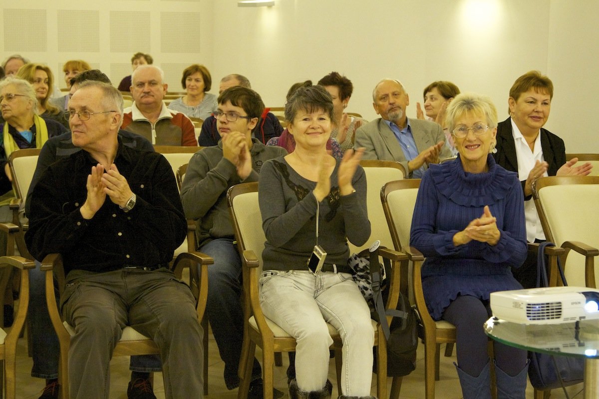 Podczas sobotnich spacerów poznawali historię miasta