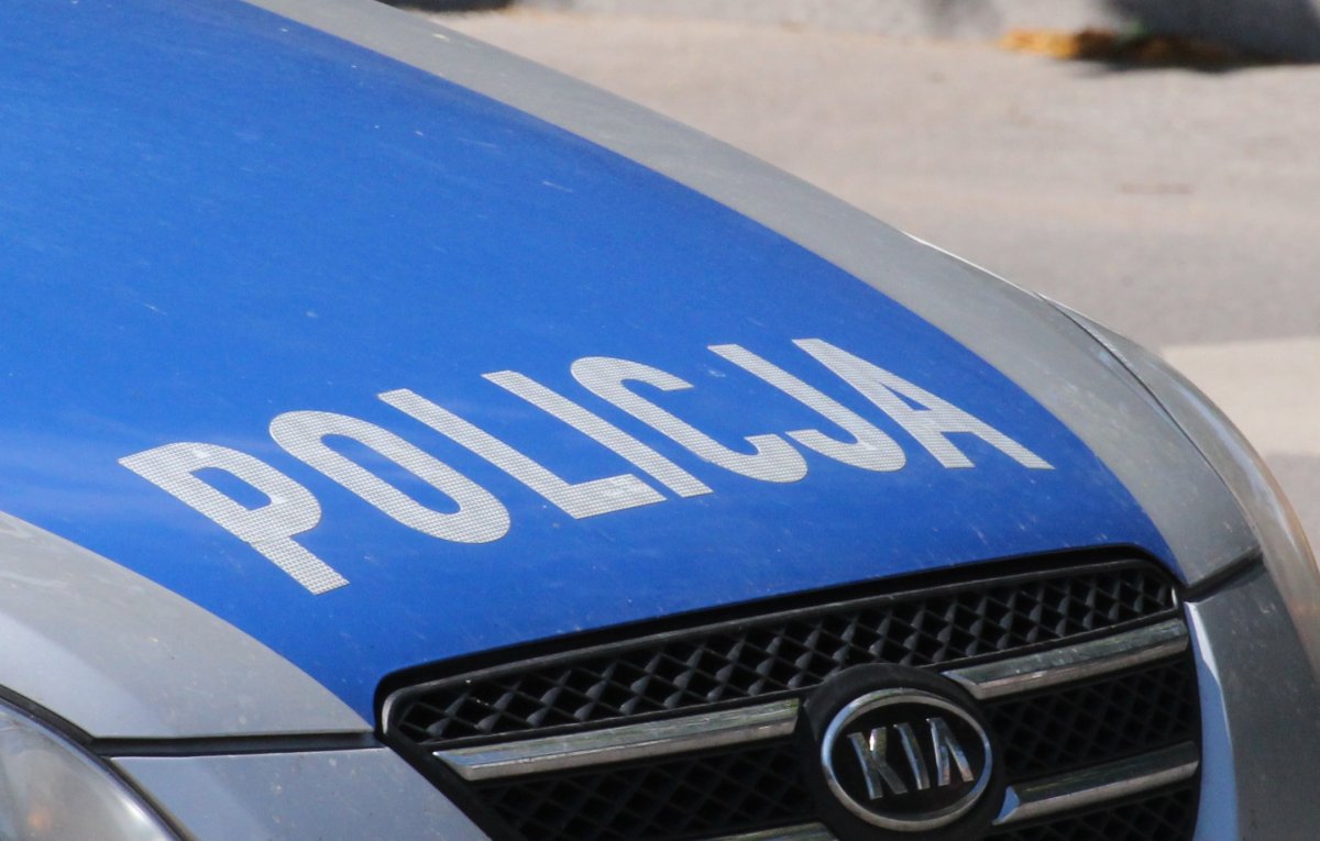 Uderzył w toyotę i odjechał. Policja szuka świadków