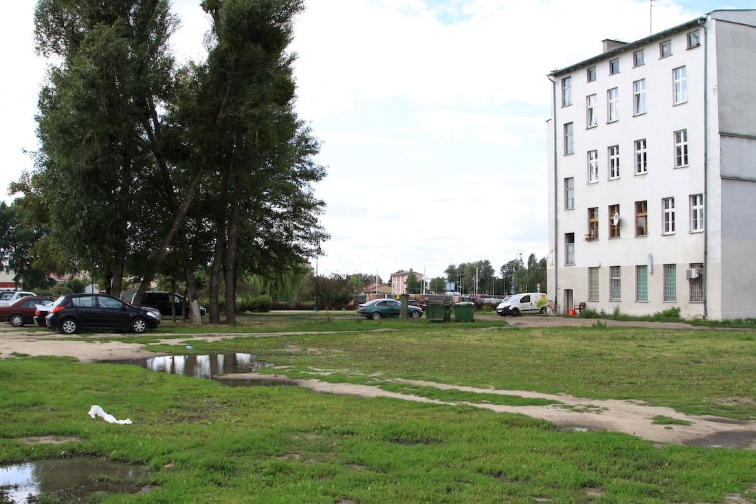 Miasto chce sprzedać ten teren. Chętnych brak. Cena obniżona do 1 mln zł