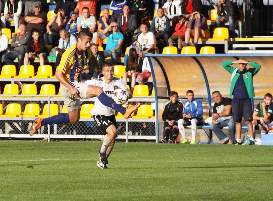 Olimpia Elbląg - Znicz Biała Piska 3:1