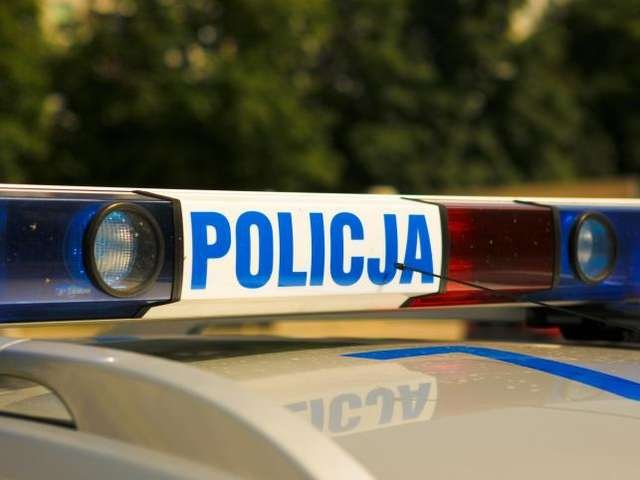 Wybił szybę i próbował ukraść peugeota na oczach właściciela
