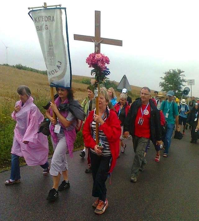 Pielgrzymi wyruszają na Jasną Górę  