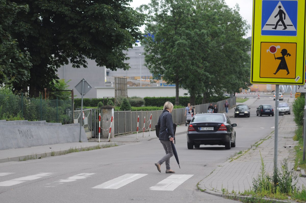 Wygodniej dla klientów,  co z bezpieczeństwem dzieci?