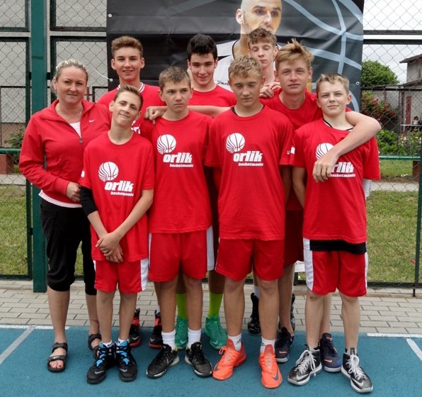 Koszykarze Gimnazjum nr 4 liderami „Orlik Basketmania 2014”