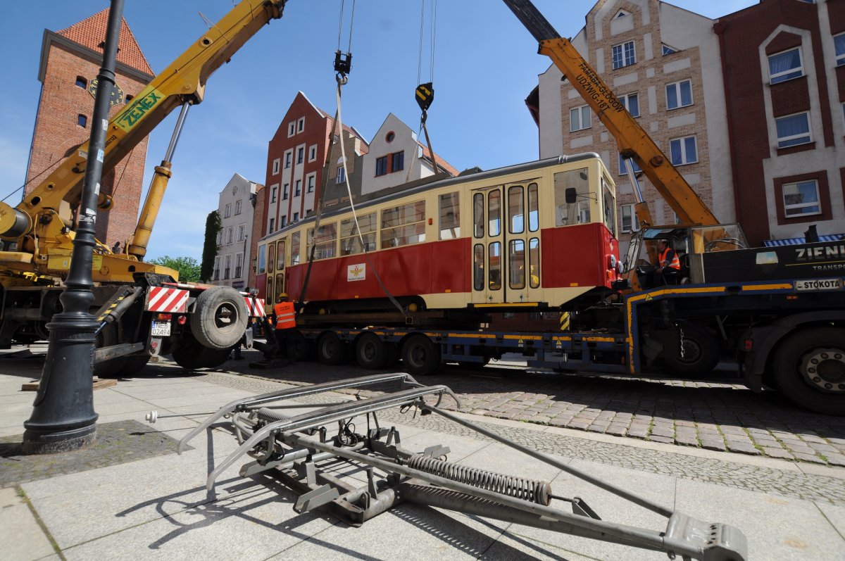 Od dziś zabytkowy tramwaj przed Bramą Targową