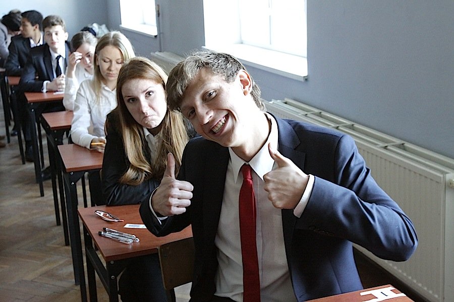Maturzyści rozpoczęli egzaminy