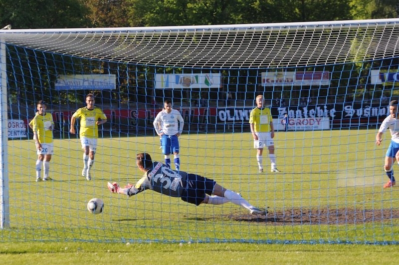 Olimpia Elbląg pokonała Stal Rzeszów 2:0. Zdjęcia!