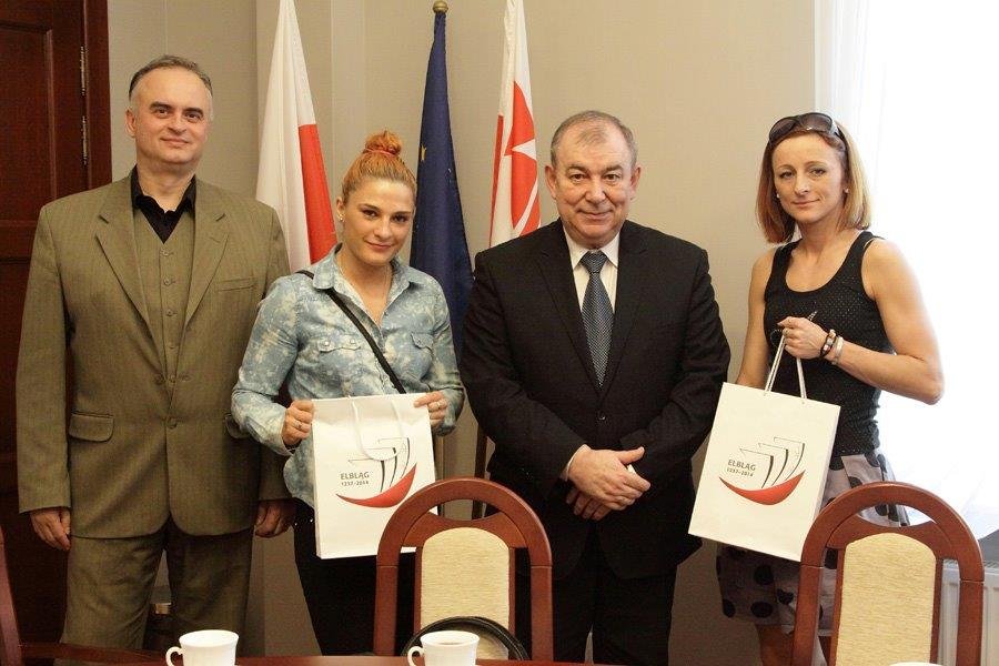 Prezydent i mistrzynie boksu