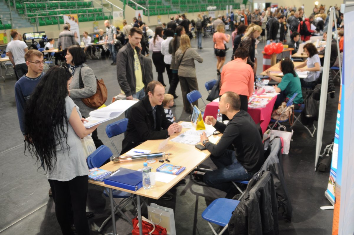 Pracownicy pilnie poszukiwani. Będzie 300 ofert pracy