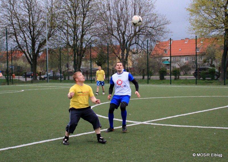 Faworyci punktów nie tracą 