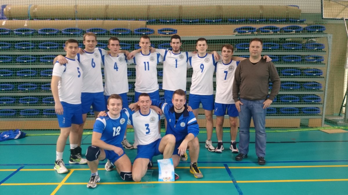 Siatkarze i siatkarki AZS PWSZ Elbląg w półfinałach Akademickich Mistrzostw Polski