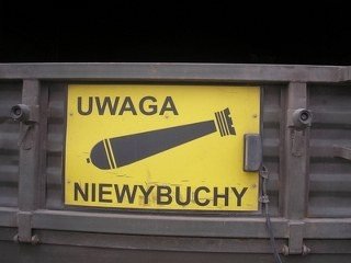 Wiktorowo. Znalazł na polu pocisk moździerzowy