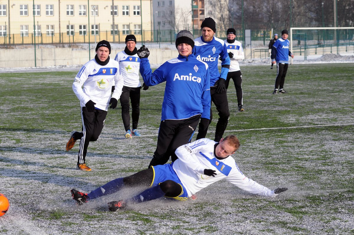 Sparingi Olimpii Elbląg: sześć zwycięstw, dwa remisy, pięć porażek