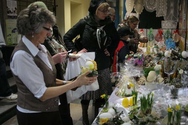 Pogrzeb żuru i śledzia. Zaprezentuj się na jarmarku